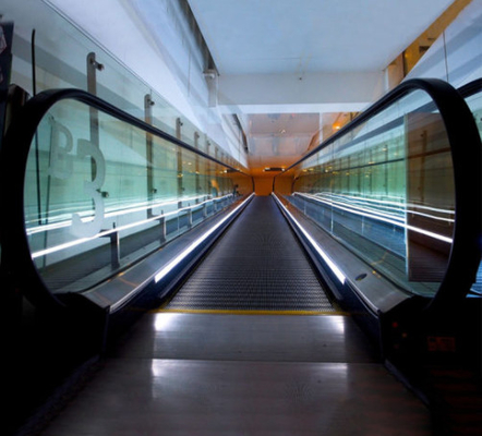 Havaalanı Metrosunda ODM Düz Yürüyen Merdiven