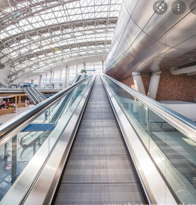 FUJI 5000KG Havaalanı Hareketli Geçit 1400mm Dış Mekan Travelator